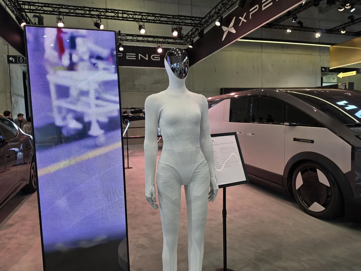 Гуманоїдний робот XPENG IRON дебютував на IFA 2026: він готується до виробництва