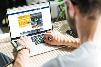 ЄС розпочав розслідування щодо Booking.com через ймовірні шахрайство і фішинг